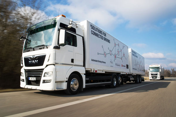 Platooning soll die Logistikbranche entlasten